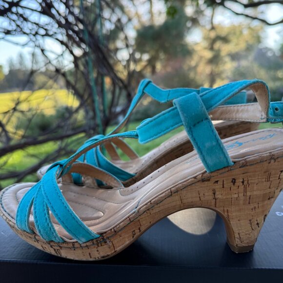 Crown Born Turquoise Suede Sandals 8M/39Euro - Picture 2 of 10